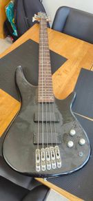 5 String Bass Guitar 'Flying' brand