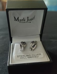 earrings silver and diamonds