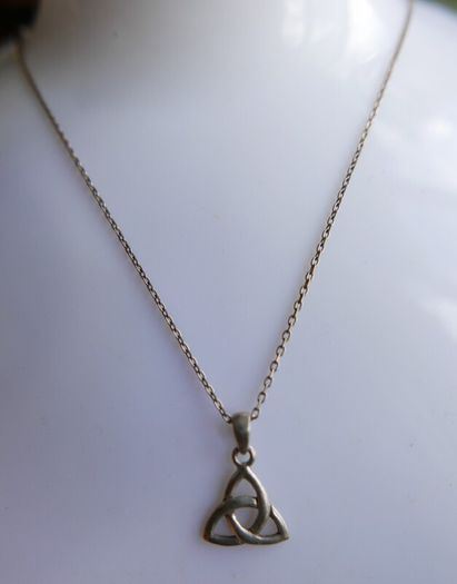 Sterling Silver 925 Trinity Knot Celtic Pendant - Livior Necklace 18" - 2,11g