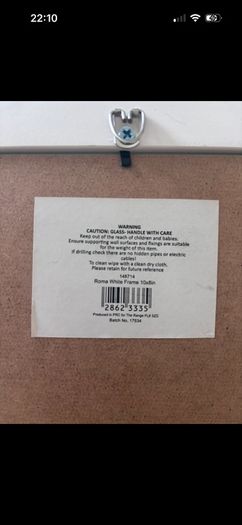 5 white frames