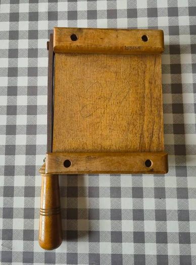 Vintage photography guillotine