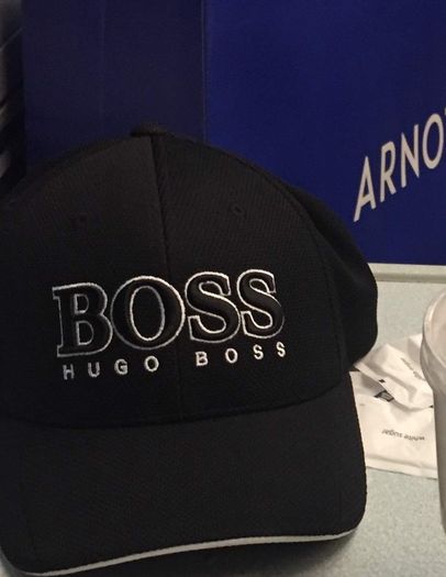 boss baseball cap brand new with tag