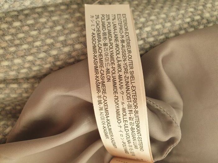 Massimo Dutti Wool Rich Coat Size Medium