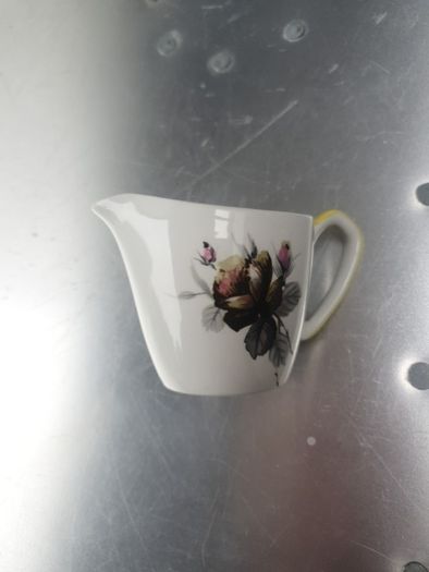 Coffee Set Price Drop.  Big Clearout, Make An Offer