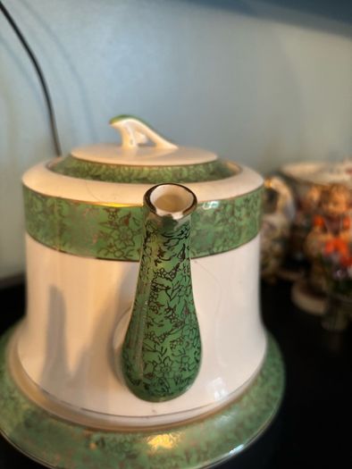 Phoenix Teapot