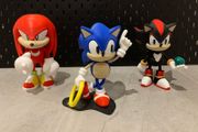 Sonic Knuckles and Shadow 3D Printed Models (Free Postage)