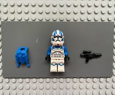 lego star wars sw1093 Clone Jet Trooper, 501st Legion (Phase 2) minifigure- Nougat Head