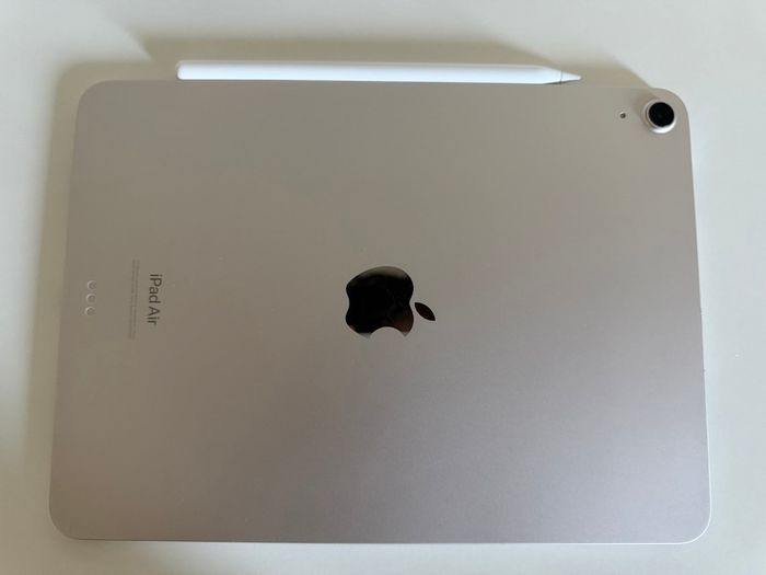 iPad Air (5th generation) 64GB + Apple Pencil