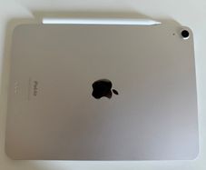iPad Air (5th generation) 64GB + Apple Pencil