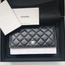 Chanel wallet on chain bag Image 6