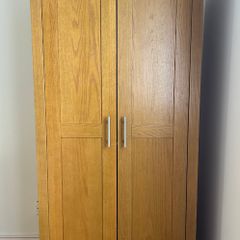 Wardrobe & Chest of drawers