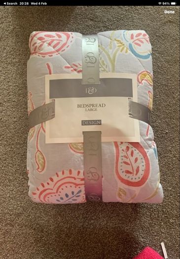 Bnwt grey patterned double