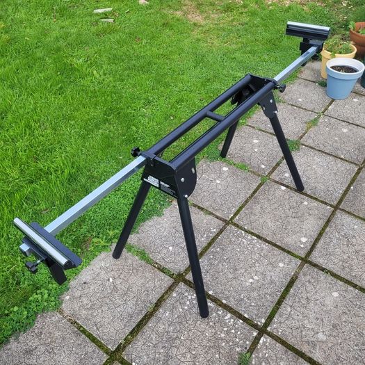 Universal Mitre Saw Stand