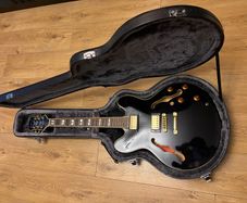 Epiphone Sheraton (Gibson) With Hard Case