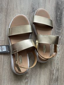 Sandals flat shoes white/black Rocket Dog trainers