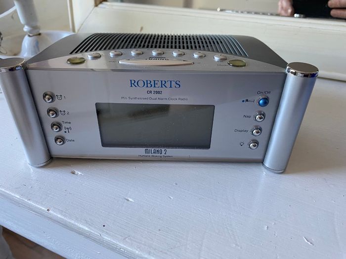 Roberts Milano CR2002 Radio