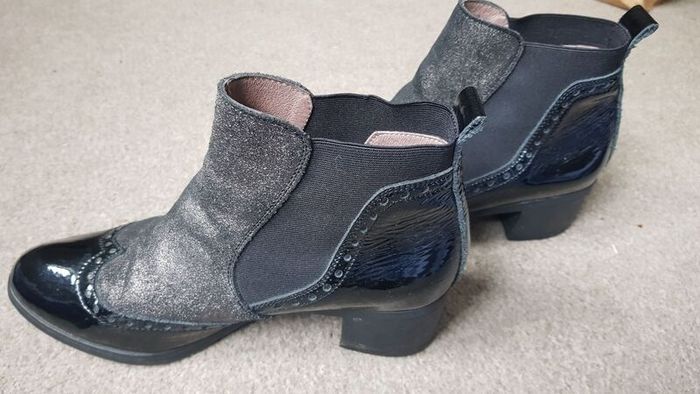 Ankle Boots - Black Size 3