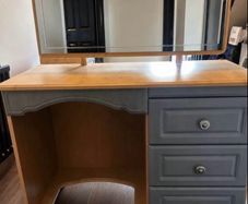 Bedroom set