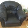 3 piece black leather suite Image 3