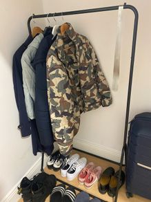Clothing rack