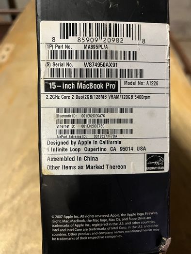 MacBook Pro Apple 15 "empty box