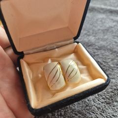 Vintage white earrings