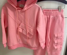 fendi girls  tracksuit 6/7yrs
