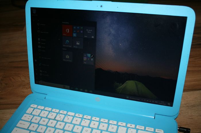 HP Laptop 14-ac000nf, Intel Celeron N3060, 4GB Ram, 32GB eMMc, 14" HD WIN 10