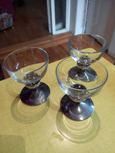 Beautiful tea light candle holders X 2