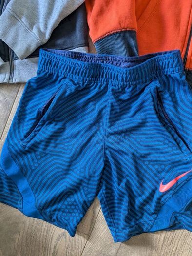 Kids Nike bundle 6-7yrs