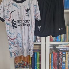Mo Salah Liverpool Football Kit Age 11-12