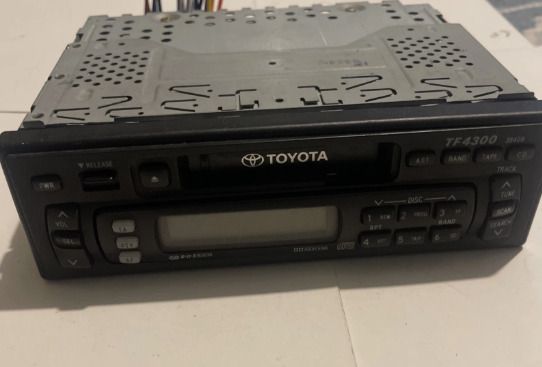 Toyota TF4300 Single DIN Vintage Radio Cassette Player