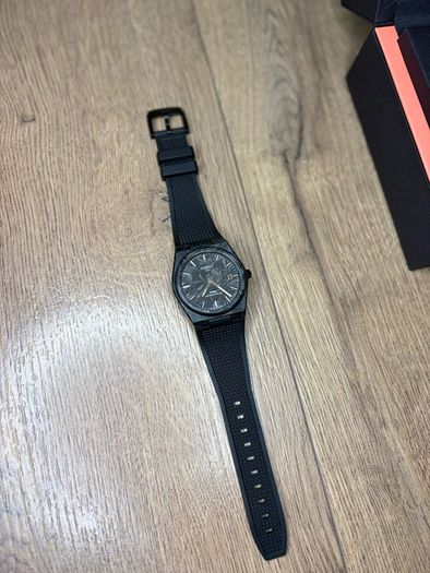 Tissot PRX Powermatic 80 Carbon