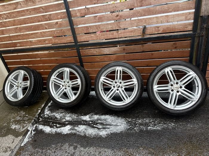 Audi wheels 20 inch with tyres 265/40/20