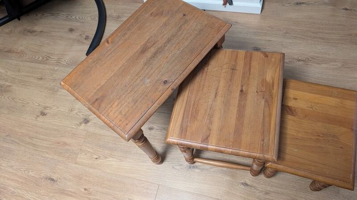 Solid Wood Nest of 3 Tables