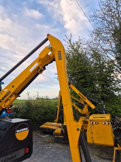 Mcconnel PA60 Hedgecutter