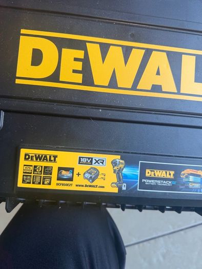 Dewalt Drill box