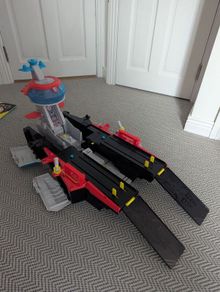 Paw Patrol: The Mighty Movie, Aircraft Carrier HQ, with Chase Action Figure