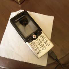 Sony Ericsson T610 Mobile.