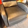 leather recliner Image 2