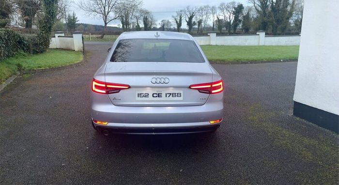 152 Audi A4 2.0tdi B9