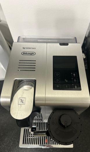 nespresso Coffee machine Original Lattissima Pro