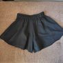 Cameo Rose Black Tailored Flippy Shorts, size 10 Image 8