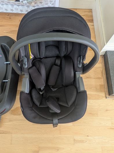 Silvercross car seat with isofix base