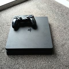 PS4 SLIM LIKE NEW 500gb HDD firmware version 12