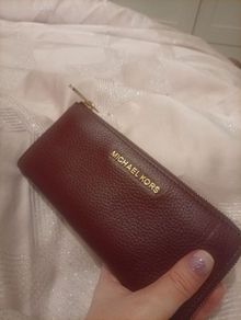 Michael kors wallet
