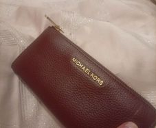 Michael kors wallet