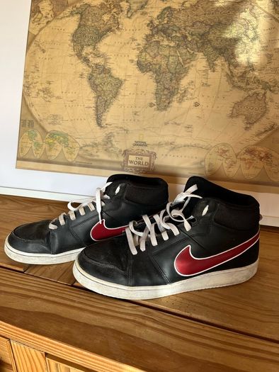 Nike trainers