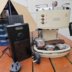 coffee machine and grinder