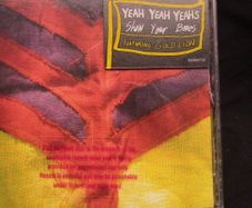 Yeah Yeah Yeahs - Show Your Bones CD